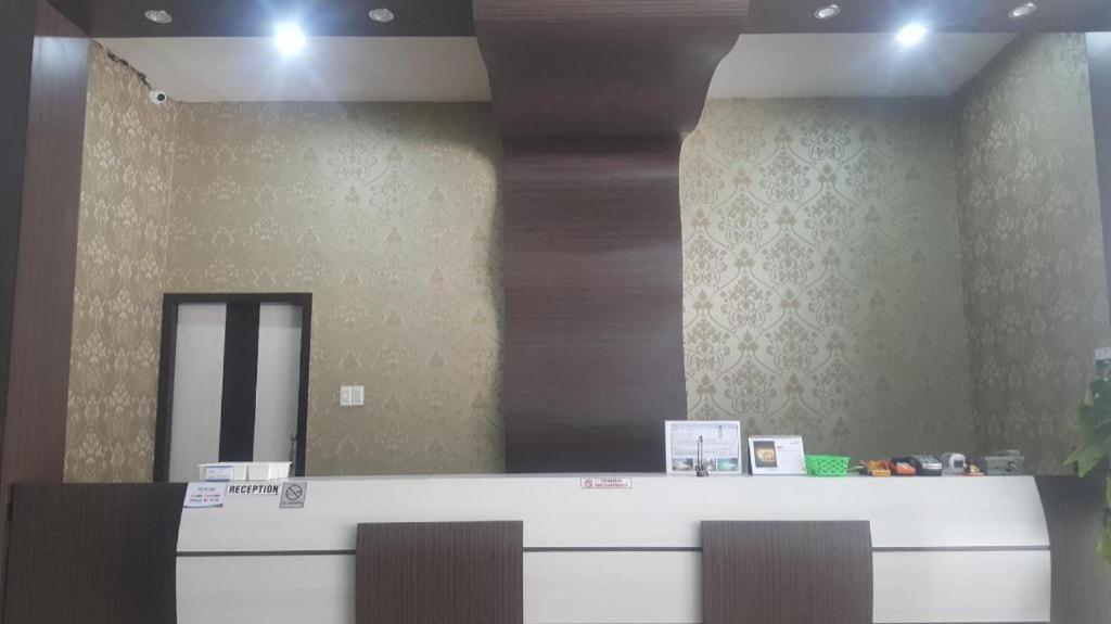 Nasional Hotel Гунунгситоли Екстериор снимка