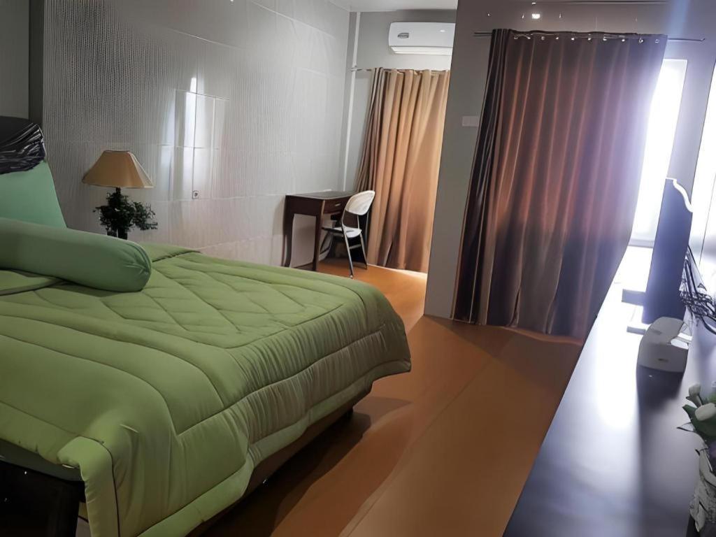 Nasional Hotel Гунунгситоли Екстериор снимка